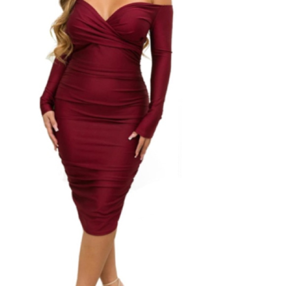 Chic Off-Shoulder Long Sleeve Dress in Deep Red